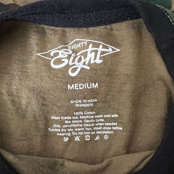 Eighty Eight Medium Long Sleeve Embroidered Astronaut Spaceman Camouflage Green - Picture 4 of 7